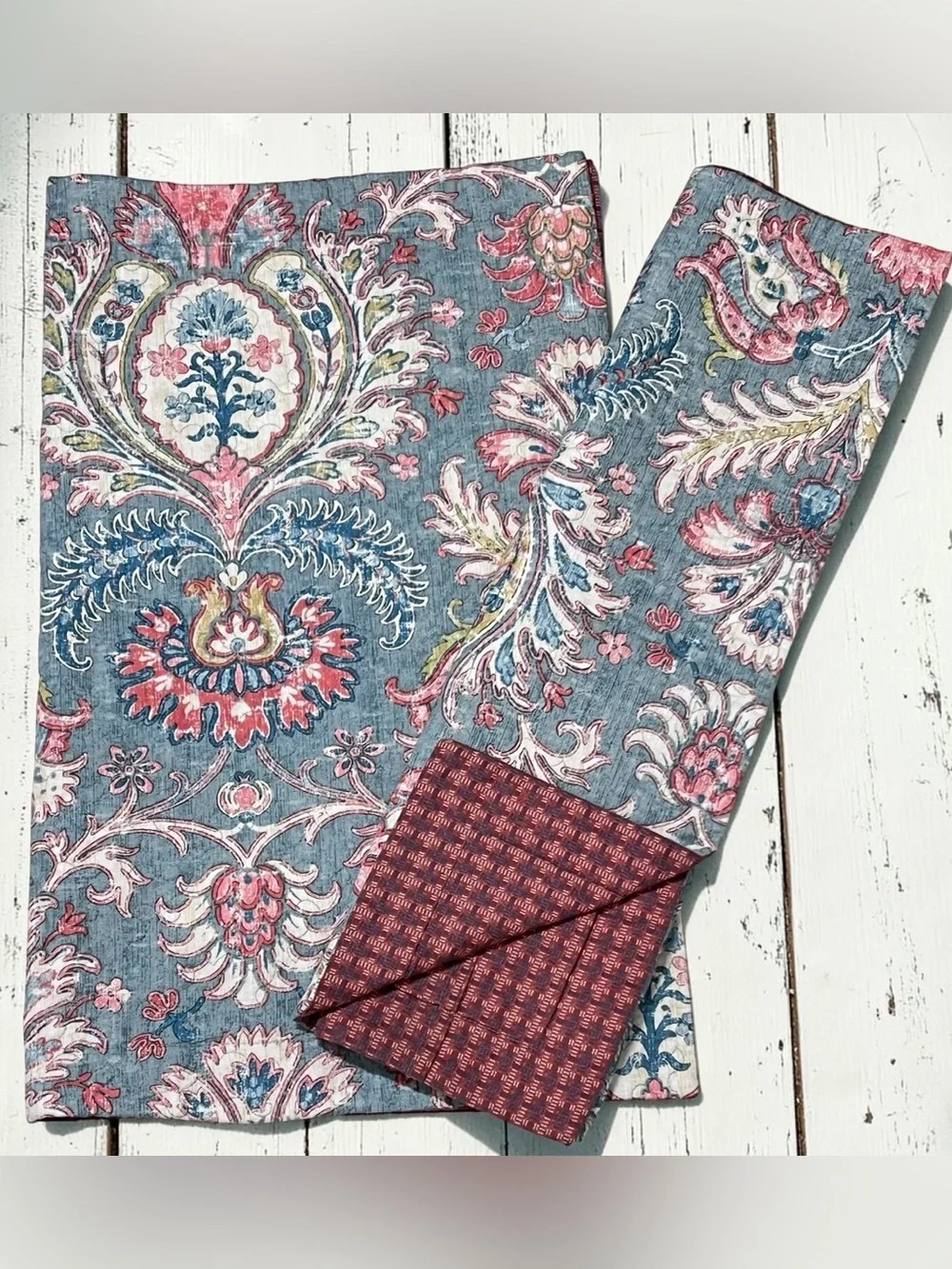 2 Waverly Quilted Shams Standard Pair Blue Floral Paisley Jacobean Bohemian